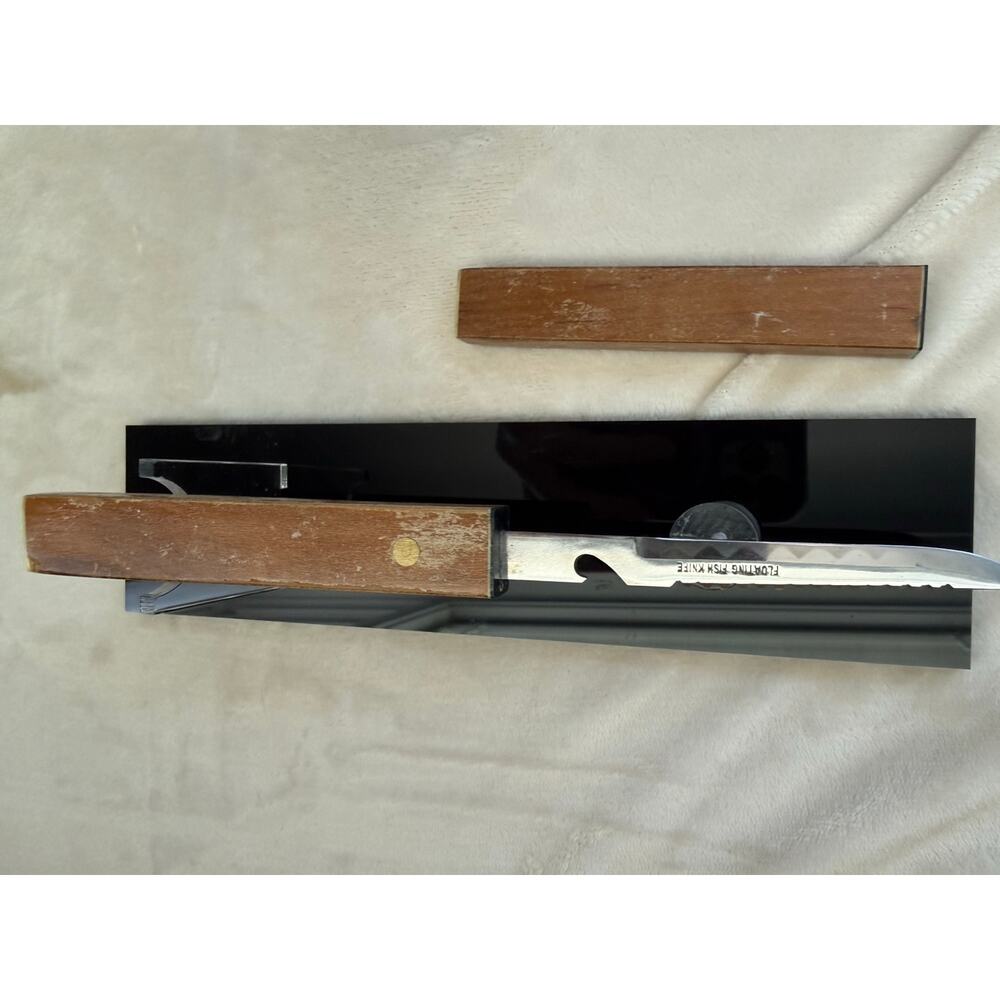 Vintage Warco Floating Fishing Knife Wooden Case